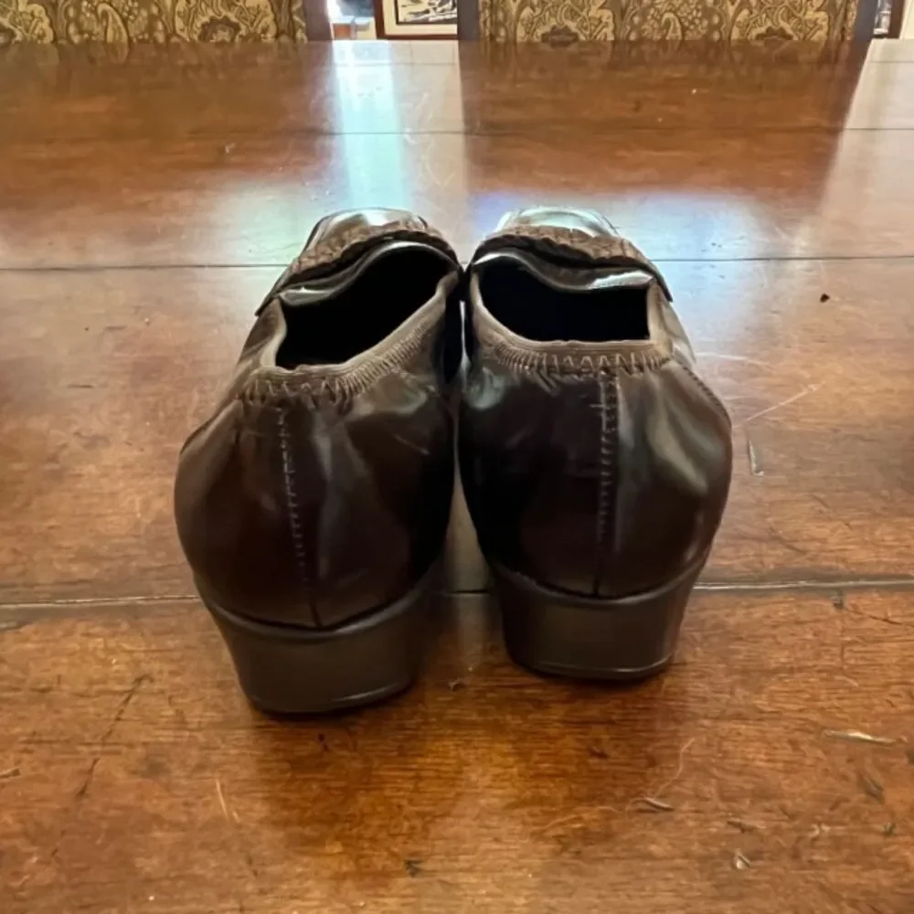 Sesto Meucci Women's Brown Metallic Wedge Heels Slip On Size 7.5‎